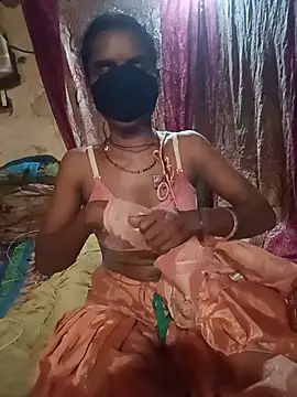 Snapshot of Babhi_Love chatting on July 31, 5:56 pm Babhi Love online show from July 31, 5:56 pm