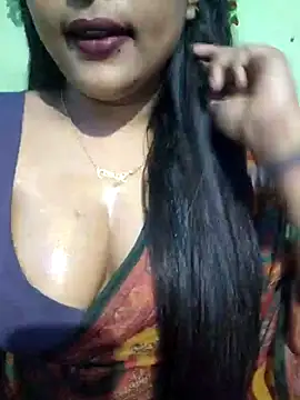 Snapshot of JIYA-04 chatting on January 8, 6:32 pm JIYA-04 online show from January 8, 6:32 pm