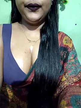 Snapshot of JIYA-04 chatting on February 8, 7:12 am JIYA-04 online show from February 8, 7:12 am