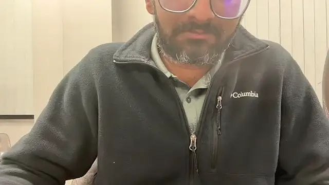 pranastro00 online show from December 3, 10:13 am