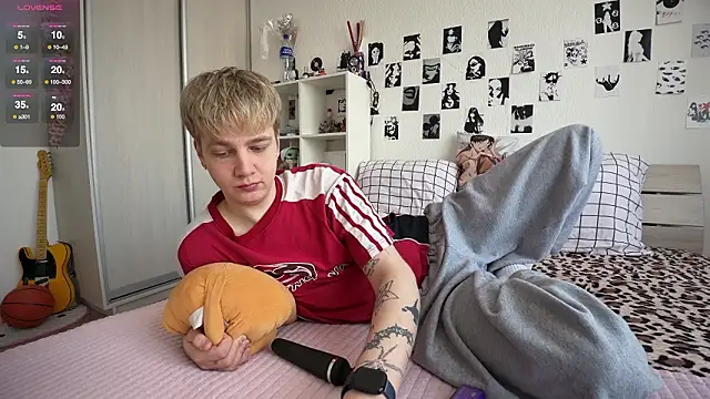 olivertasty online show from March 15, 9:15 am