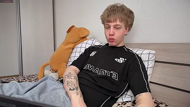 olivertasty online show from April 24, 10:07 am