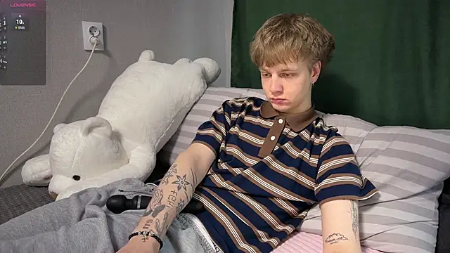 olivertasty online show from May 2, 2:22 pm