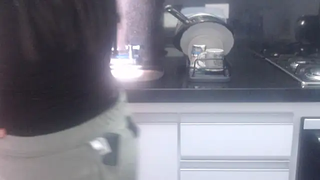 Snapshot of sabrina_v_ chatting on May 28, 1:08 pm sabrina v online show from May 28, 1:08 pm