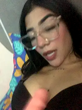 ElaRose 12 online show from November 5, 7:03 pm