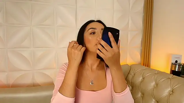 ana riveros online show from November 12, 4:13 am