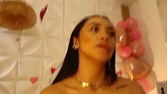 ana riveros online show from February 12, 7:53 pm