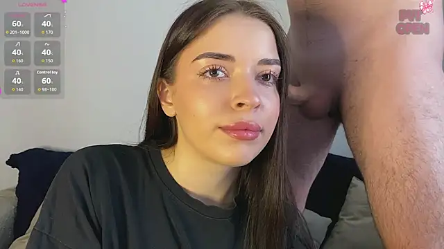 Snapshot of hako_emm chatting on December 14, 8:30 am hako emm online show from December 14, 8:30 am