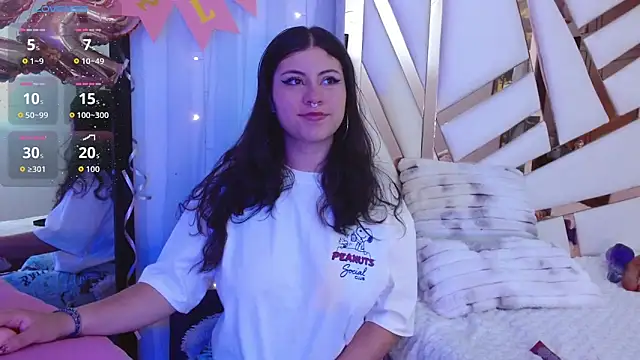 hannia baileys online show from April 24, 9:39 pm