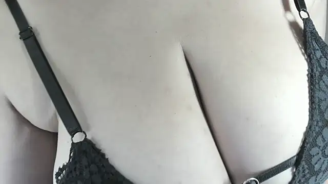 cami hotboobs online show from March 18, 1:25 pm