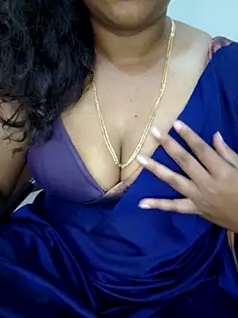 Snapshot of Anu_Reddy_10 chatting on October 6, 7:17 am Anu Reddy 10 online show from October 6, 7:17 am