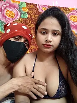 Seducing couple online show from March 17, 5:00 am