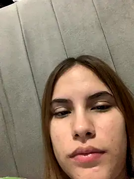 MiiluRosse online show from November 16, 2:17 am