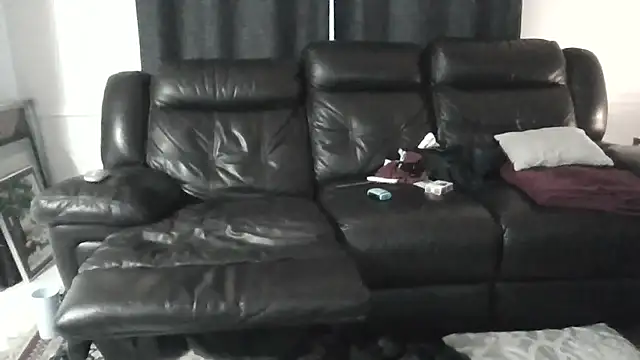 Skater1287 online show from July 11, 10:33 pm