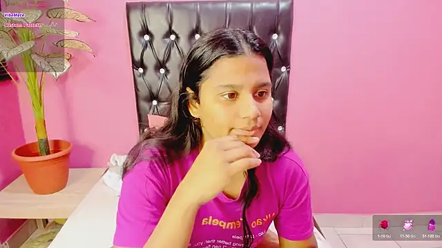 Snapshot of INDIANFLAME chatting on June 22, 6:54 am INDIANFLAME online show from June 22, 6:54 am