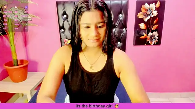 Snapshot of INDIANFLAME chatting on August 3, 7:40 am INDIANFLAME online show from August 3, 7:40 am