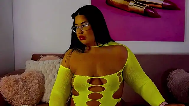 oliviathea online show from February 28, 10:55 pm