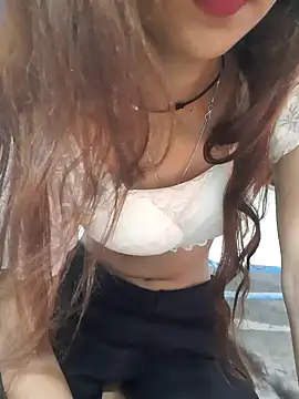 Snapshot of Mahira568 chatting on December 16, 8:58 pm Mahira568 online show from December 16, 8:58 pm