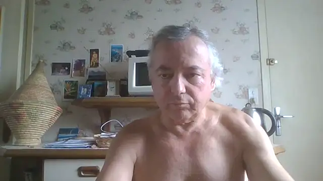 Snapshot of gegevincent chatting on June 29, 9:04 am gegevincent online show from June 29, 9:04 am