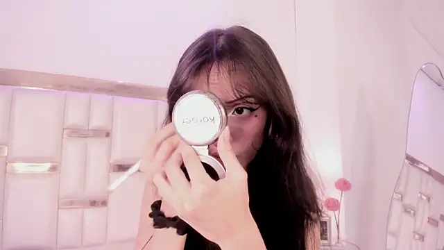 MaddieStark online show from November 20, 4:40 pm