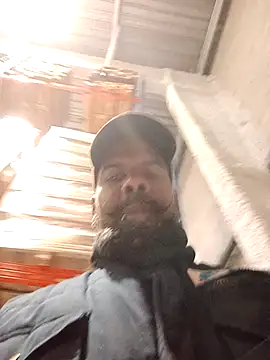 frenchblackc31 online show from October 29, 10:17 am