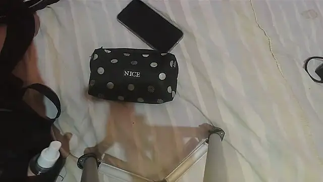 Snapshot of SatiroyNinfa chatting on May 20, 11:33 pm SatiroyNinfa online show from May 20, 11:33 pm