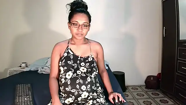 indiansweetflava online show from March 4, 4:29 am