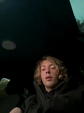 Snapshot of shhhh508 chatting on October 29, 9:05 pm shhhh508 online show from October 29, 9:05 pm