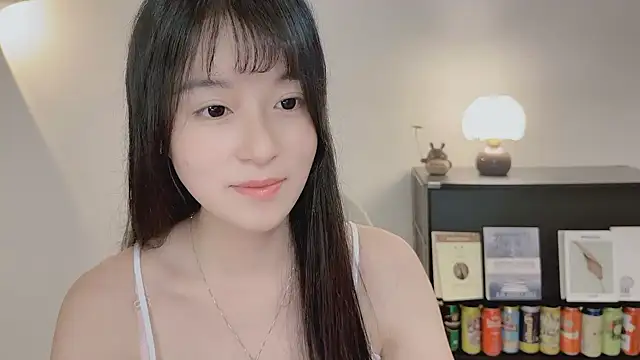 Onechestnut online show from May 29, 9:07 am