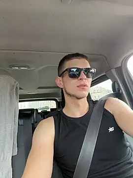 macho1347 online show from July 18, 3:38 pm