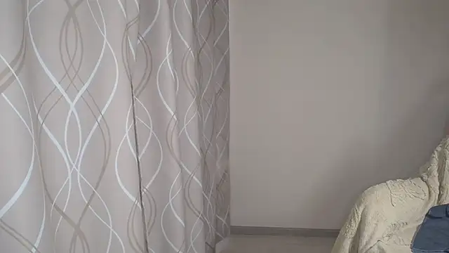 miss  Sophie online show from December 14, 10:42 am