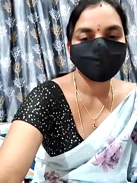 Lalitha-1995 online show from February 8, 4:32 pm