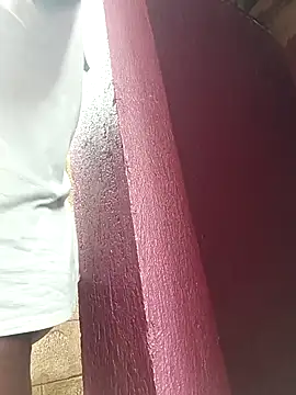 Snapshot of Angel_price chatting on November 28, 7:55 am Angel price online show from November 28, 7:55 am