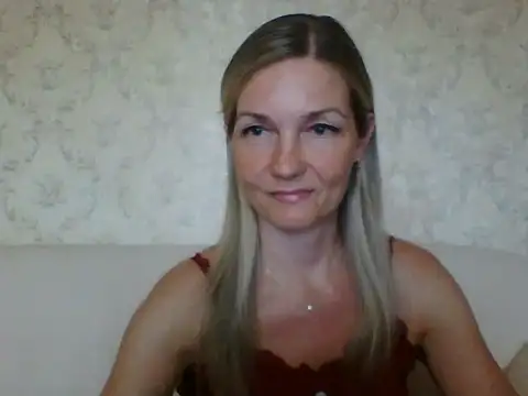 Snapshot of sweetriki chatting on May 23, 5:06 pm sweetriki online show from May 23, 5:06 pm