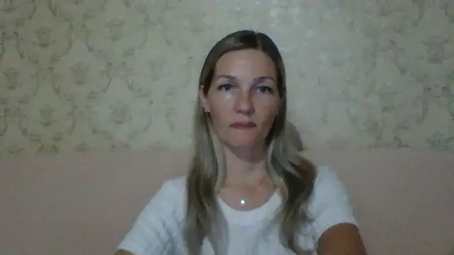 Snapshot of sweetriki chatting on July 8, 6:12 pm sweetriki online show from July 8, 6:12 pm