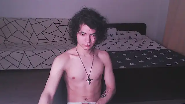 Snapshot of _Dickkie_ chatting on October 4, 11:36 pm  Dickkie  online show from October 4, 11:36 pm
