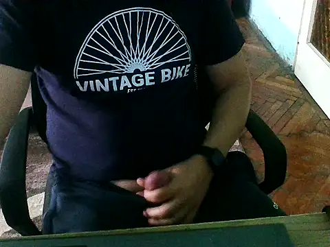 Snapshot of zee06 chatting on December 15, 12:42 pm zee06 online show from December 15, 12:42 pm