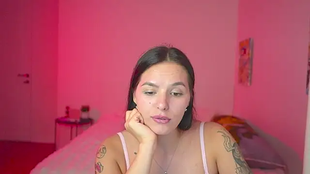 Snapshot of EwelynScott chatting on September 24, 6:00 pm EwelynScott online show from September 24, 6:00 pm