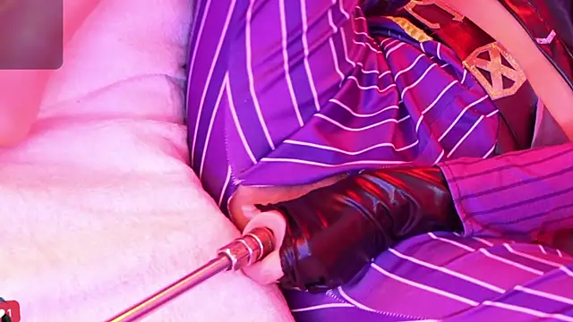 jinixxxx online show from December 21, 2:35 pm