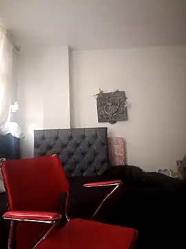 Snapshot of luluboobs9 chatting on February 16, 10:17 pm luluboobs9 online show from February 16, 10:17 pm