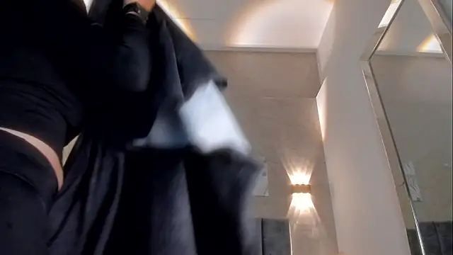 Lunaa bellaa online show from February 20, 7:36 pm