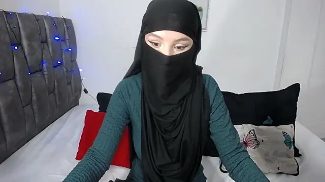 Snapshot of __Nahia chatting on October 21, 2:18 pm Nahia online show from October 21, 2:18 pm