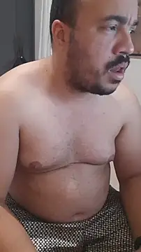 Snapshot of Urso_Nerd chatting on October 27, 3:27 pm Urso Nerd online show from October 27, 3:27 pm