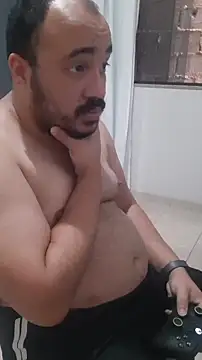 Snapshot of Urso_Nerd chatting on November 4, 4:17 pm Urso Nerd online show from November 4, 4:17 pm