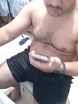 Snapshot of Urso_Nerd chatting on December 2, 4:02 pm Urso Nerd online show from December 2, 4:02 pm