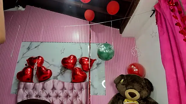 Mindy 19 online show from March 2, 11:00 pm