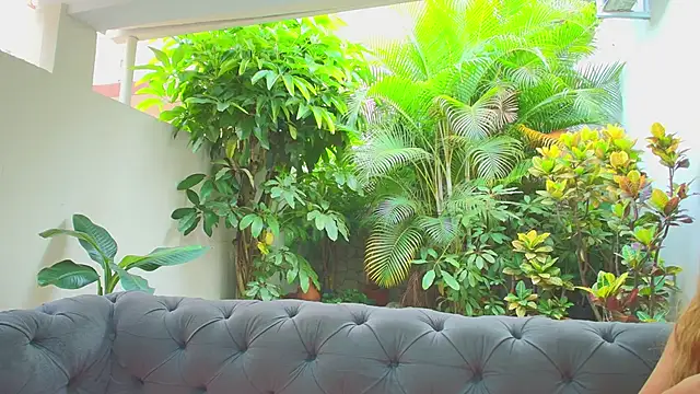 Snapshot of sharon_greey chatting on November 21, 12:48 pm sharon greey online show from November 21, 12:48 pm