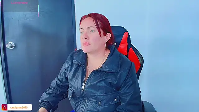 Snapshot of carolinhe_ chatting on November 19, 7:58 pm carolinhe online show from November 19, 7:58 pm