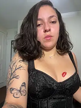 babykalirose online show from May 10, 12:49 am
