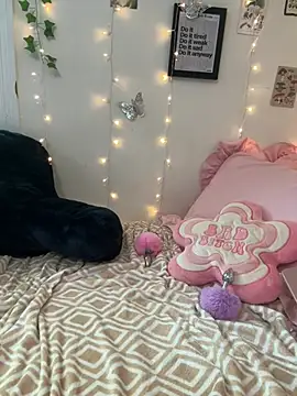 babykalirose online show from July 2, 10:49 pm